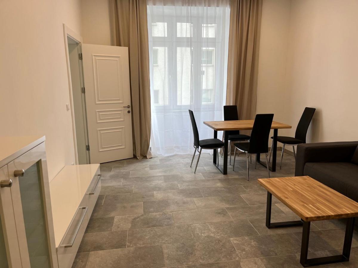 Apartment City Wina Bagian luar foto